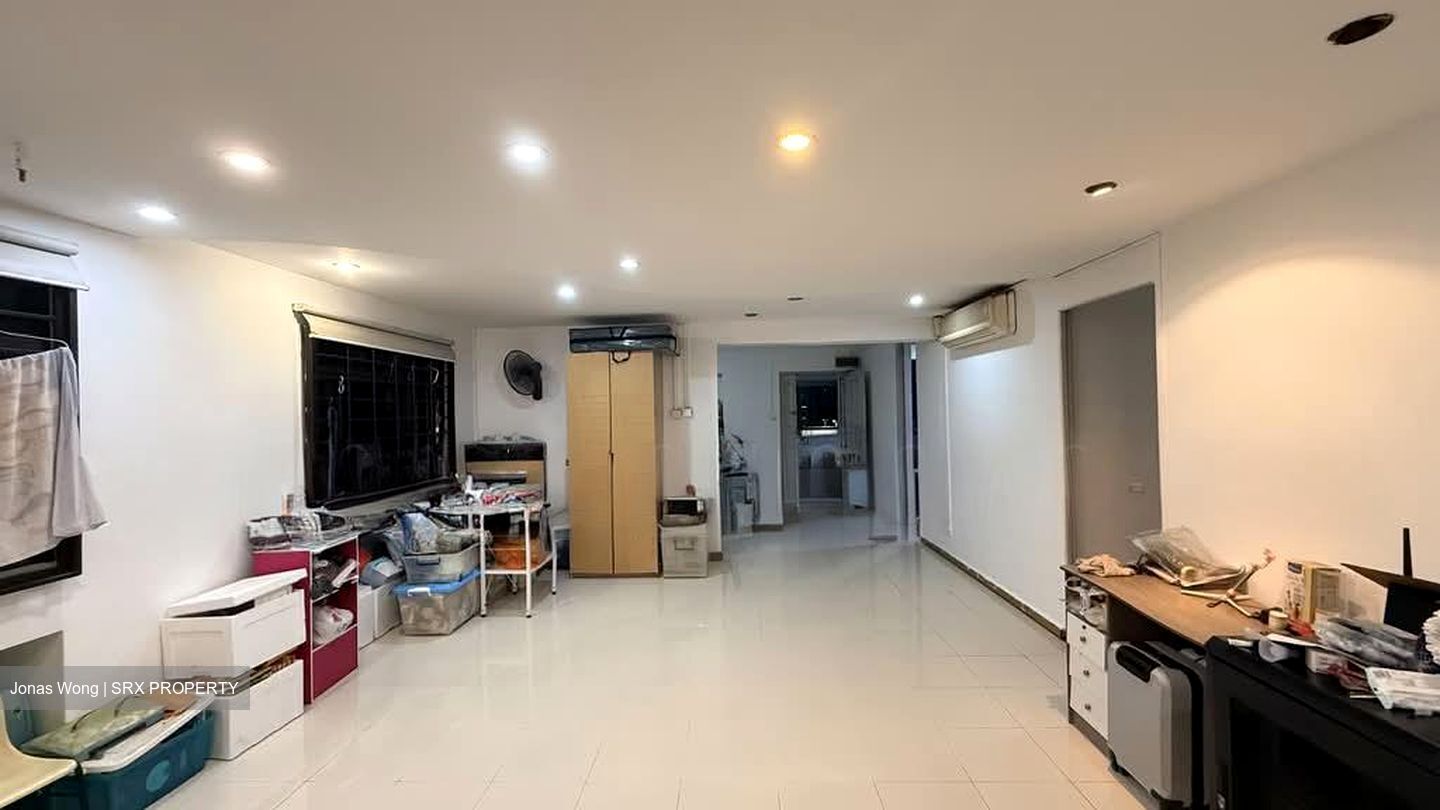 Blk 334 Kang Ching Road (Jurong West), HDB Executive #553779371
